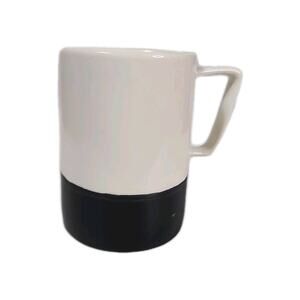 Starbucks 2013 16 oz Classic Black White Dip Coffee Mug Cup Slanted Handle